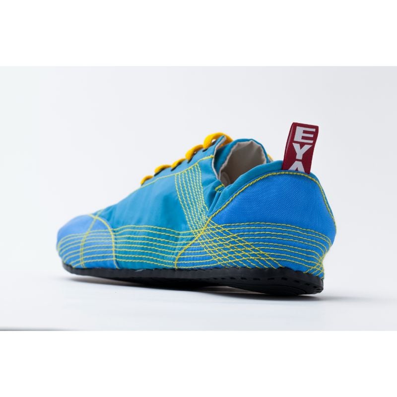 自身の体の機能を活性化する足袋型ランニングシューズ | ZEROBASE RUNNING.