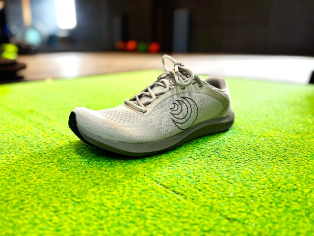 TOPO ATHLETIC | ZEROBASE RUNNING.
